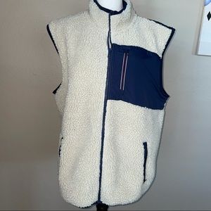 Tommy Hilfiger vest size XL unisex